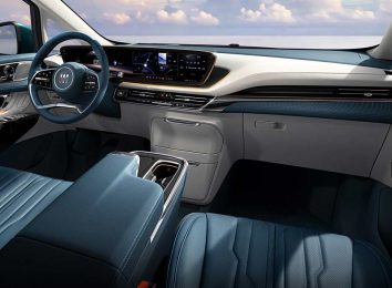 Buick Century 2023: в Китае представлен роскошный минивэн нового поколения