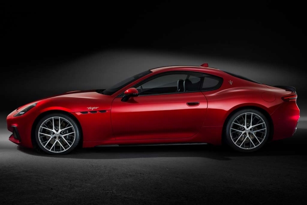 Представлен Maserati GranTurismo II: две бензиновые версии и полноценный электрокар