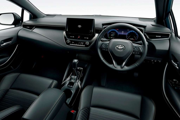 Обновленная Toyota Corolla для японского рынка лишилась турбомоторов