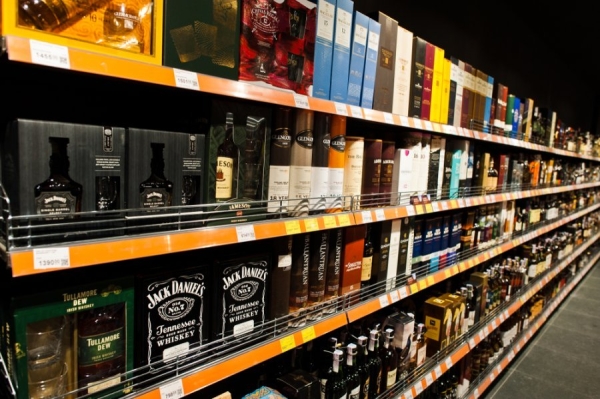 Правительство не поддержало идею маркировать спиртное надписью «Алкоголь Вам враг!»