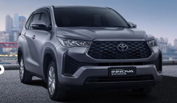 Минивэн Toyota Kijang Innova третьего поколения: теперь без рамы