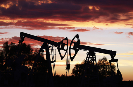 Bloomberg: российская нефть уже торгуется ниже предполагаемого потолка цен