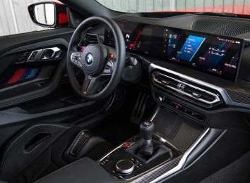 Новый BMW M2 (G87) получил угловатый дизайн и более мощный мотор