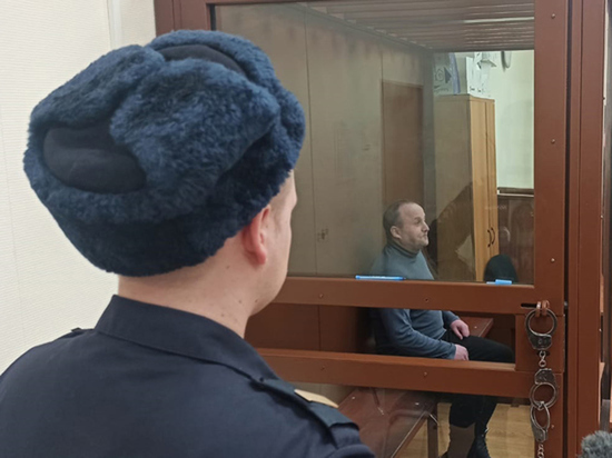 Присяжные признали виновными обвиняемых в покушении на певца Авраама Руссо
