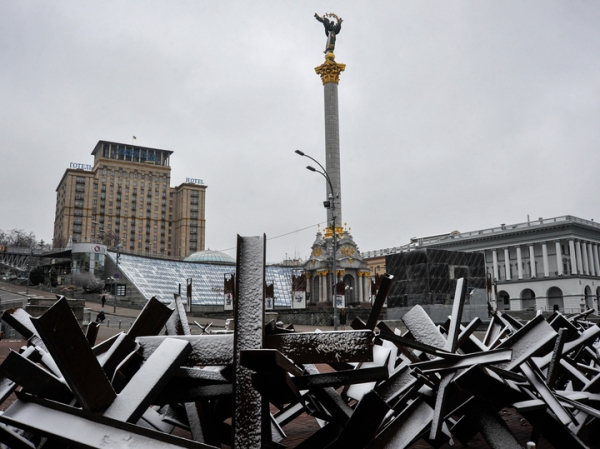 Собирают воду из луж: с отключением электричества Украина впала в коллапс