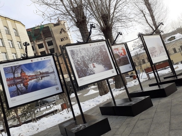 В центре столицы открылась фотовыставка «Путешествуйте дома.Зима»