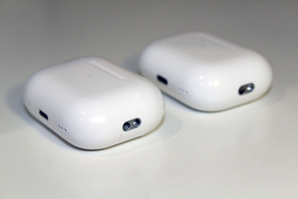 Мы нашли фейковые AirPods Pro 2. Отличить их от настоящих очень сложно 