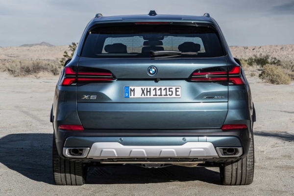 BMW X5 2023 года: немцы представили обновленную версию кроссовера