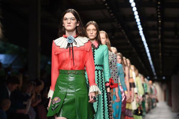 Недели женской моды Fashion week Осень-Зима 2023/2024 в Милане