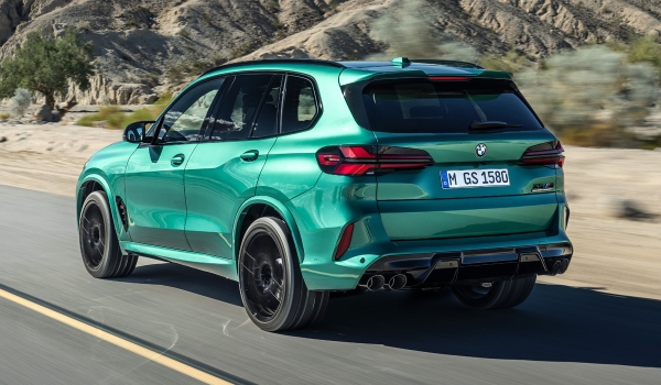 Кроссоверы BMW X5 M и X6 M стали медленнее после обновления