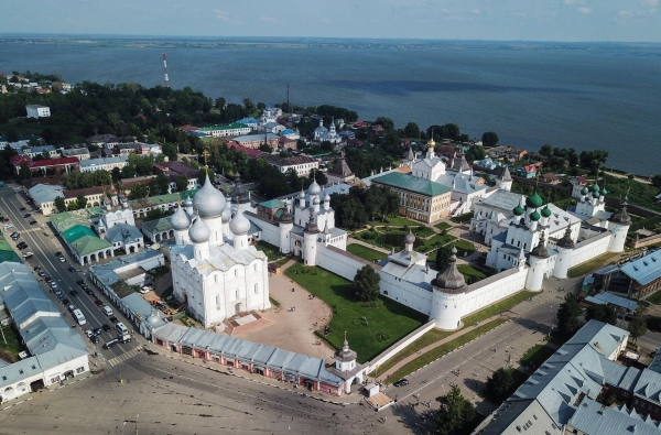 Эксперты назвали шесть озерных городов России, где можно отдохнуть от суеты