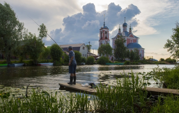 Эксперты назвали шесть озерных городов России, где можно отдохнуть от суеты