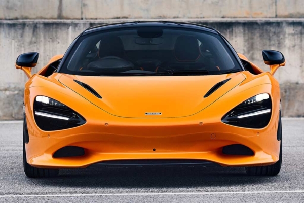 Суперкар McLaren 750S: более быстрый и легкий преемник 720S