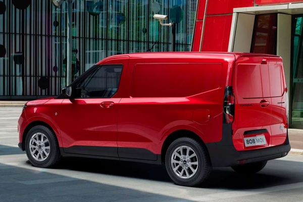 Американцы рассекретили второе поколение «каблучка» Ford Transit Courier