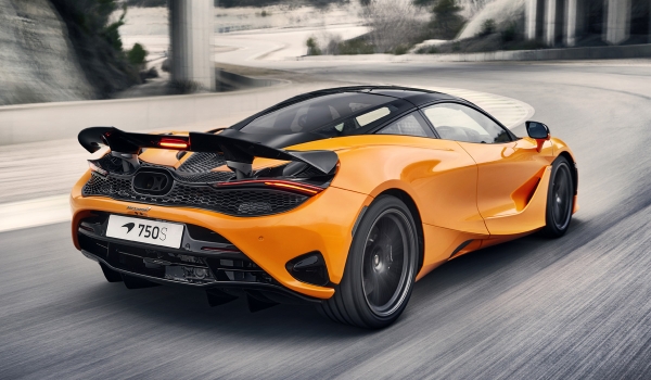 Суперкар McLaren 750S пришел на смену модели 720S