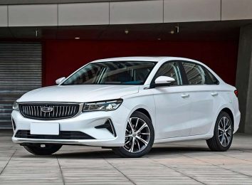 Geely Emgrand 7 2023: бюджетный китайский седан из Белоруссии