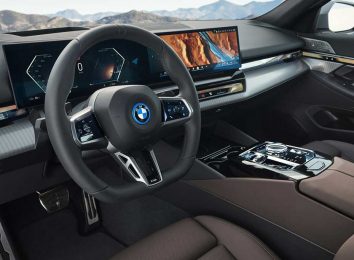 Представлен новый седан BMW 5-серии (G60): модель восьмого поколения