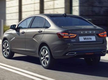 Lada Vesta NG: обновленный седан добрался до дилеров