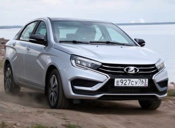 Lada Vesta NG: обновленный седан добрался до дилеров