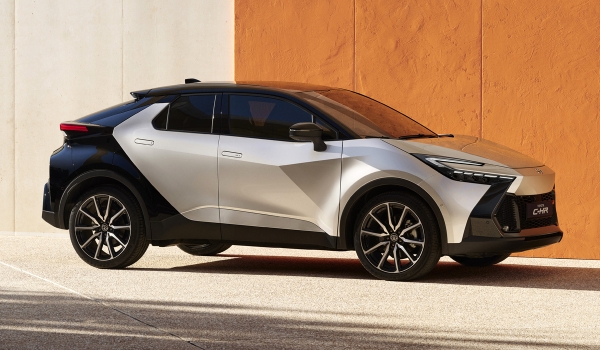 Представлен кроссовер Toyota C-HR второго поколения