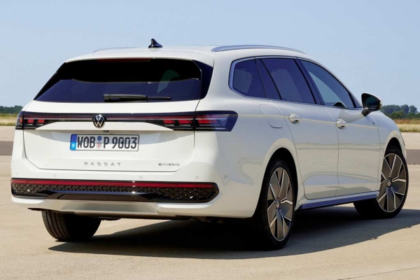 Немцы представили новый Volkswagen Passat B9: теперь только в кузове универсал