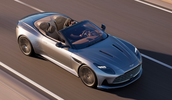 Новый кабриолет Aston Martin DB12 Volante приблизился к купе