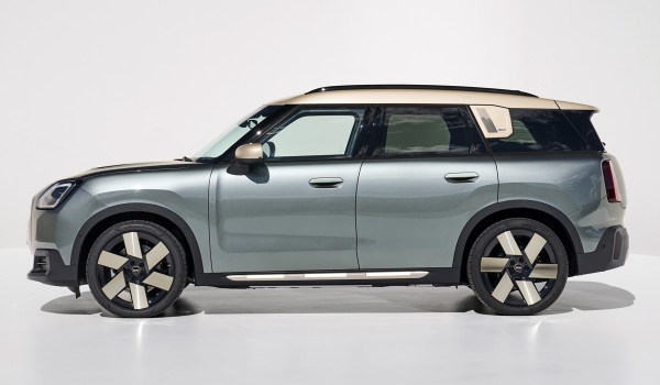 Mini Countryman третьего поколения: теперь уже макси