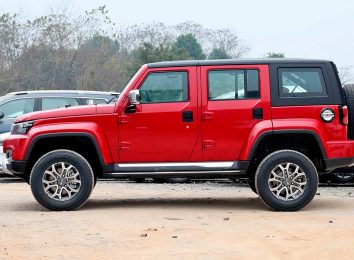 BAIC BJ40: на российском рынке появился китайский аналог Jeep Wrangler