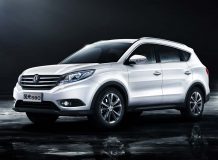 7-местный кроссовер Dongfeng 580 вновь вернулся на российский рынок