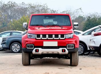 BAIC BJ40: на российском рынке появился китайский аналог Jeep Wrangler