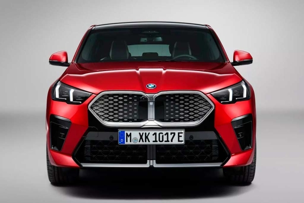 BMW iX2: электрическая версия кроссовера X2 второго поколения