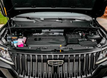 Geely Emgrand X7 Pro: рестайлинговый вариант кроссовера-долгожителя