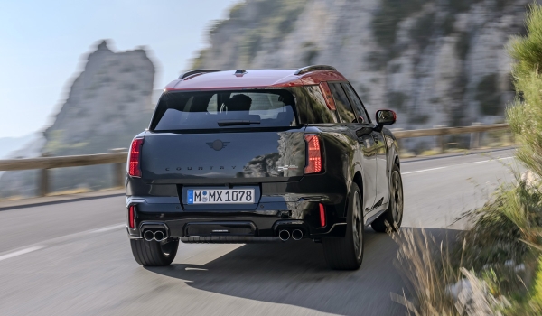 Новый Mini John Cooper Works Countryman: слабее и медленнее