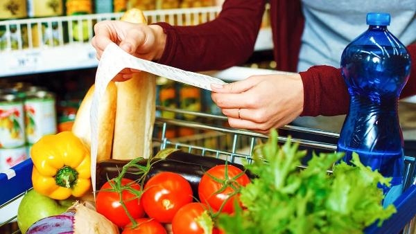 Российские потребители не ожидают увеличения цен на продукты питания
Российские потребители не ожидают увеличения цен на продукты питания