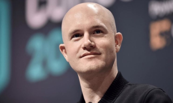 Генеральный директор Coinbase просит сообщество поддержать политиков, выступающих за криптовалюту Генеральный директор Coinbase просит сообщество поддержать политиков, выступающих за криптовалюту
