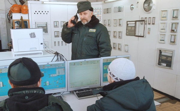 «Коммерсантъ» узнал о просьбе сдвинуть переход на российский софт в ТЭКе
«Коммерсантъ» узнал о просьбе сдвинуть переход на российский софт в ТЭКе