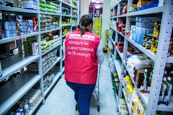 Самокат впервые стал лидером по обороту на рынке e-grocery
Самокат впервые стал лидером по обороту на рынке e-grocery