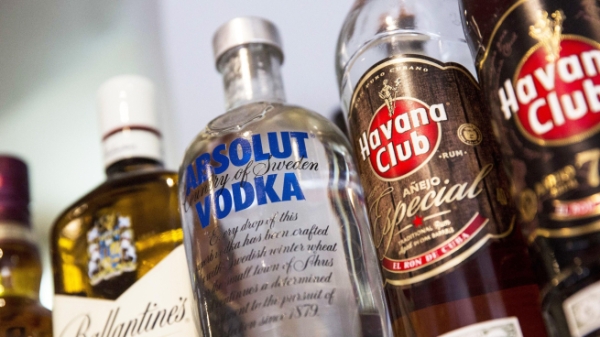 Pernod Ricard прекратил экспорт алкоголя в Россию
Pernod Ricard прекратил экспорт алкоголя в Россию