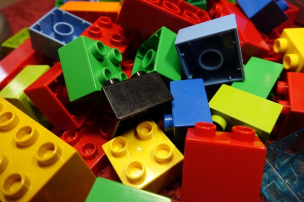 ФТС назвала Barbie, Lego и Angry Birds самыми подделываемыми игрушками
ФТС назвала Barbie, Lego и Angry Birds самыми подделываемыми игрушками