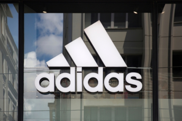 Adidas закончила I квартал с чистым убытком в €30 млн евро
Adidas закончила I квартал с чистым убытком в €30 млн евро