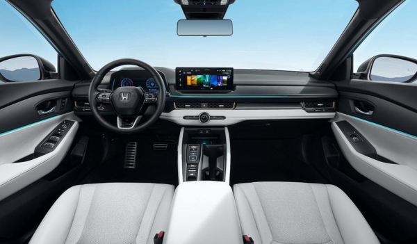 Седан Honda Inspire дебютировал с новой гибридной системой Седан Honda Inspire дебютировал с новой гибридной системой