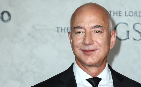 Безос купил первую с 2002 года акцию Amazon и заработал на ней 10$
Безос купил первую с 2002 года акцию Amazon и заработал на ней 10$