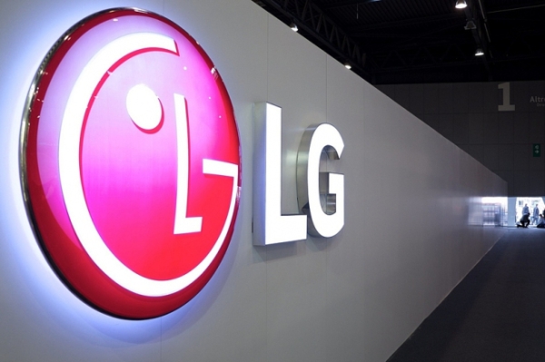 Польский завод LG начал адаптировать Smart TV под рынок РФ
Польский завод LG начал адаптировать Smart TV под рынок РФ