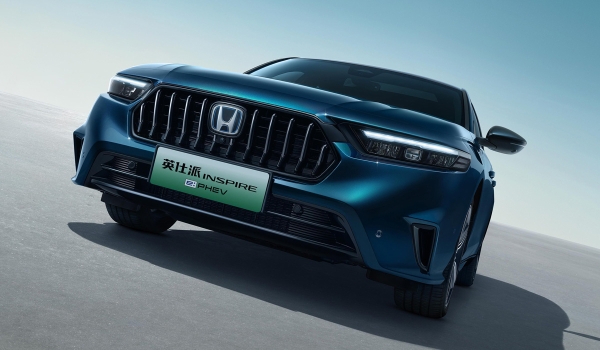 Седан Honda Inspire дебютировал с новой гибридной системой Седан Honda Inspire дебютировал с новой гибридной системой