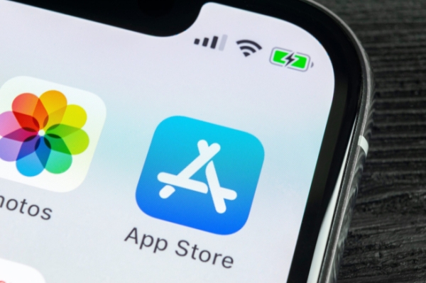 В App Store появился браузер «Луна» от дочки «Почта Банка»
В App Store появился браузер «Луна» от дочки «Почта Банка»