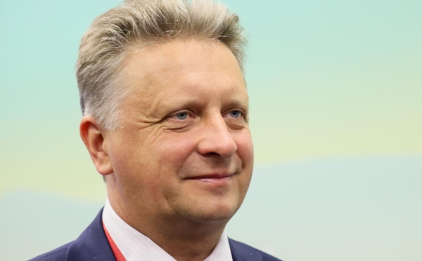 Ozon решил взять на работу 500 осужденных
Ozon решил взять на работу 500 осужденных