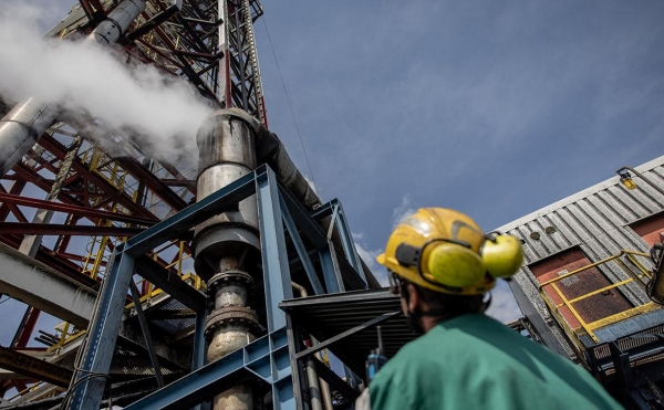 «Ъ» узнал о требовании «Газпром нефти» к покупателям нефтепродуктов
«Ъ» узнал о требовании «Газпром нефти» к покупателям нефтепродуктов