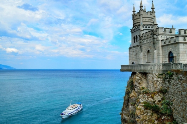 Правительство поддержит туротрасль в Крыму Правительство поддержит туротрасль в Крыму