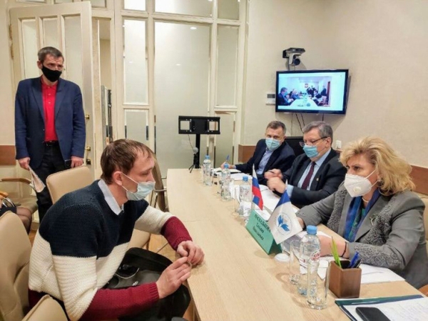 В Иркутске судят тюремщиков за то, что допустили массовые изнасилования заключенных