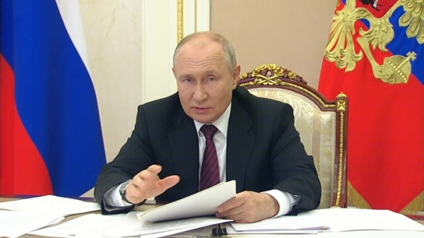 Путин: наши производители занимают ниши ушедших из России компаний Путин: наши производители занимают ниши ушедших из России компаний